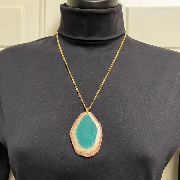 NEW Agate Gemstone Raw Edge AQUA Colored Gemstone + 20 in Golden Stainless Chain - Picture 1 of 12